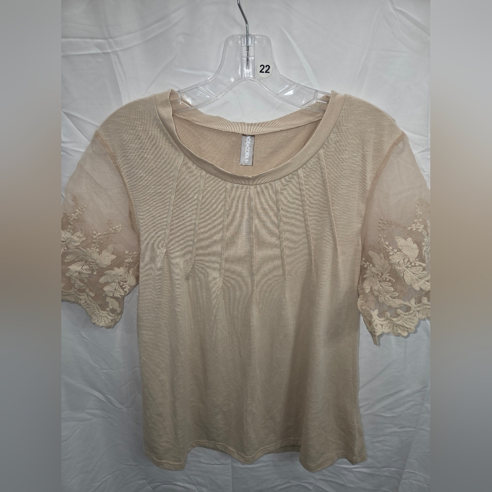 Chicwish Beige Floral Lace Blouse